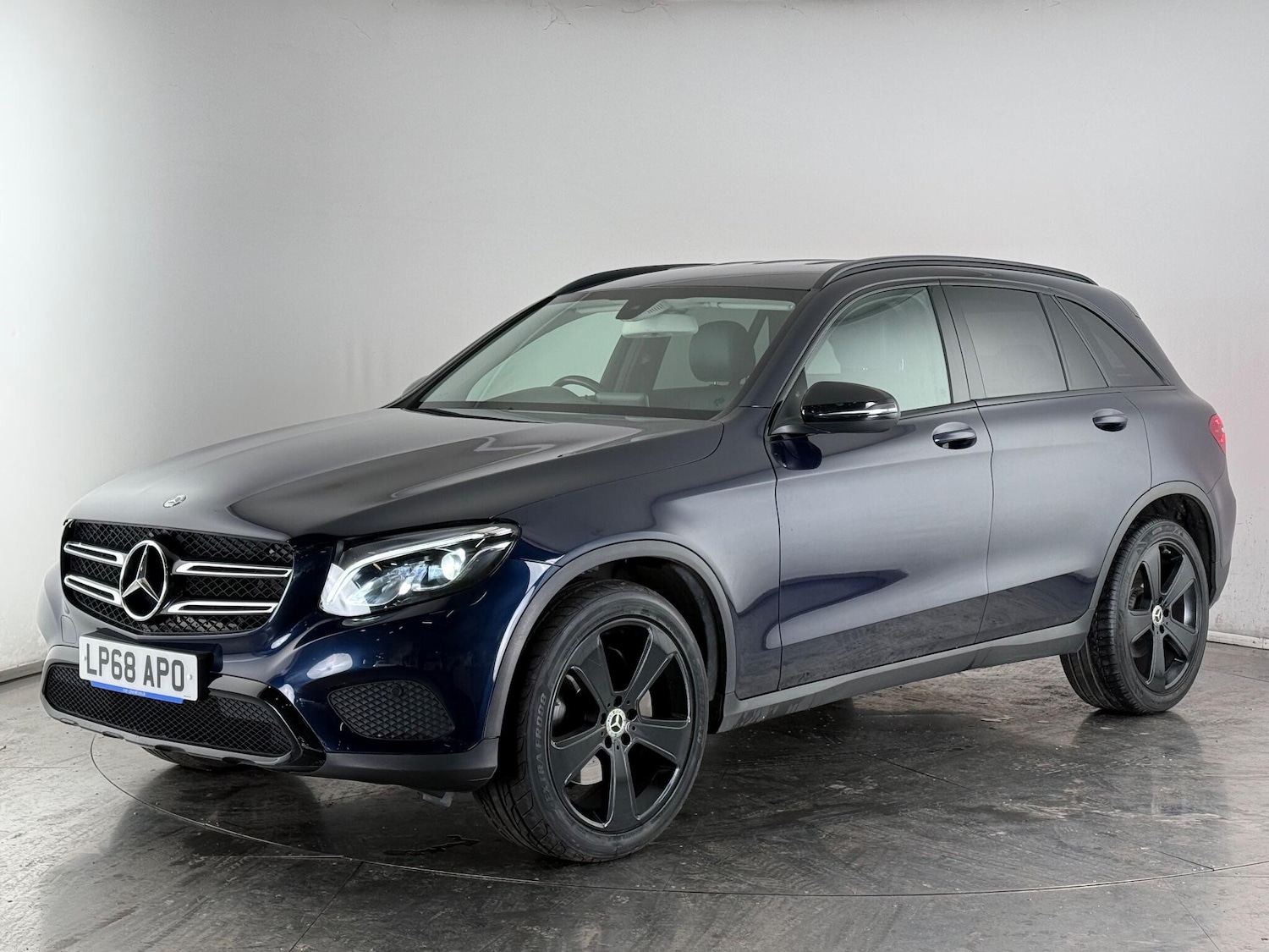 Used Mercedes-Benz GLC 2018 for sale - 77243582: Photo 3