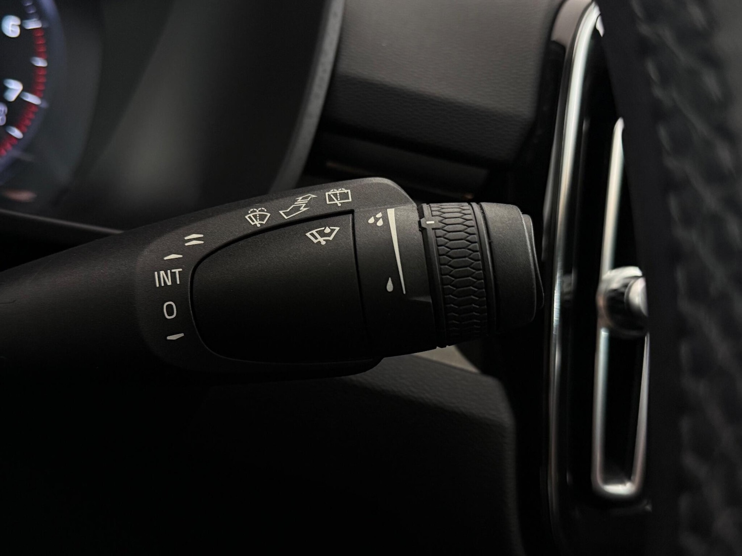 Used Volvo XC40 2021 for sale - 77182867: Photo 20