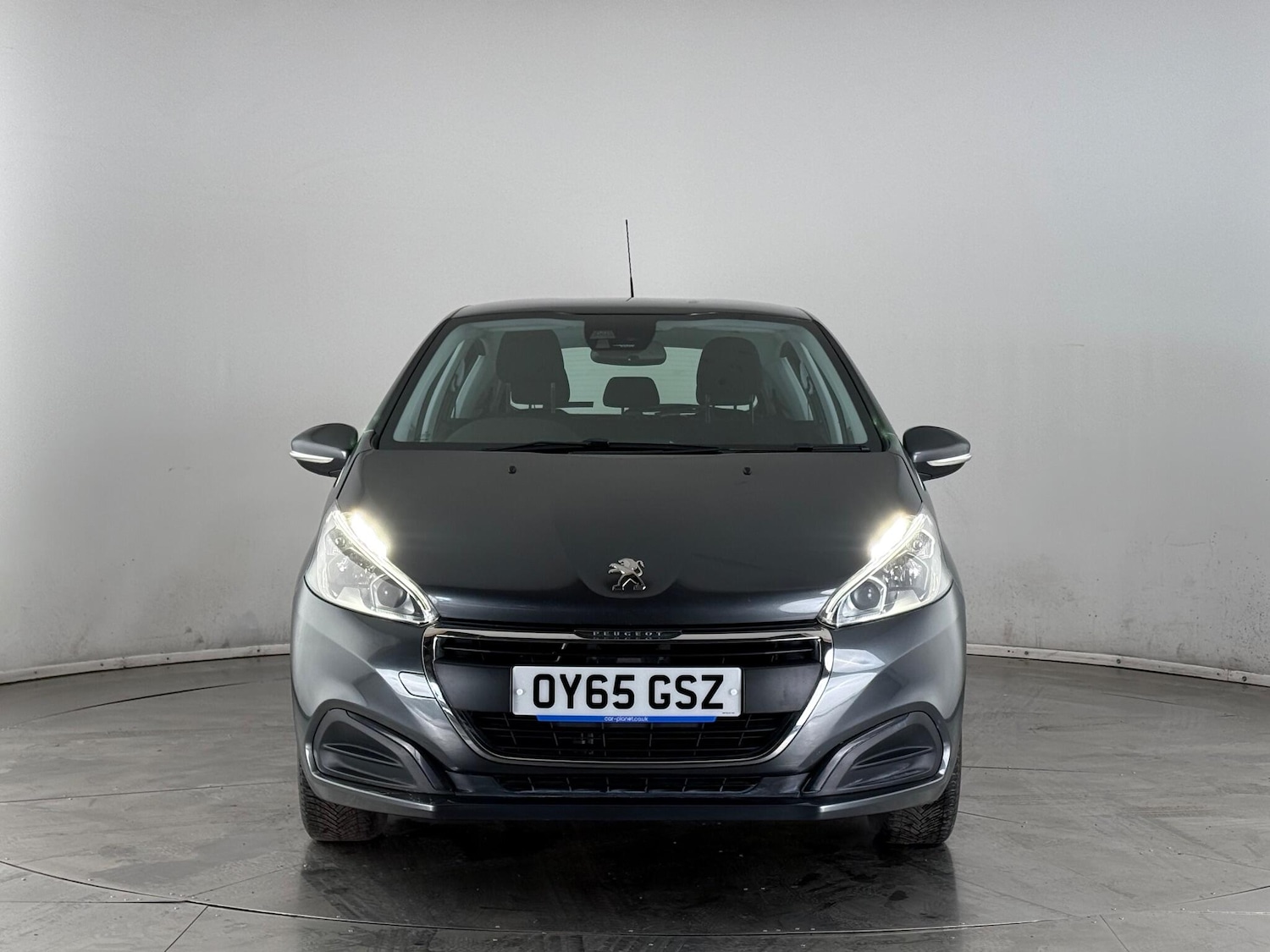 Used Peugeot 208 2015 for sale - 77337401: Photo 2