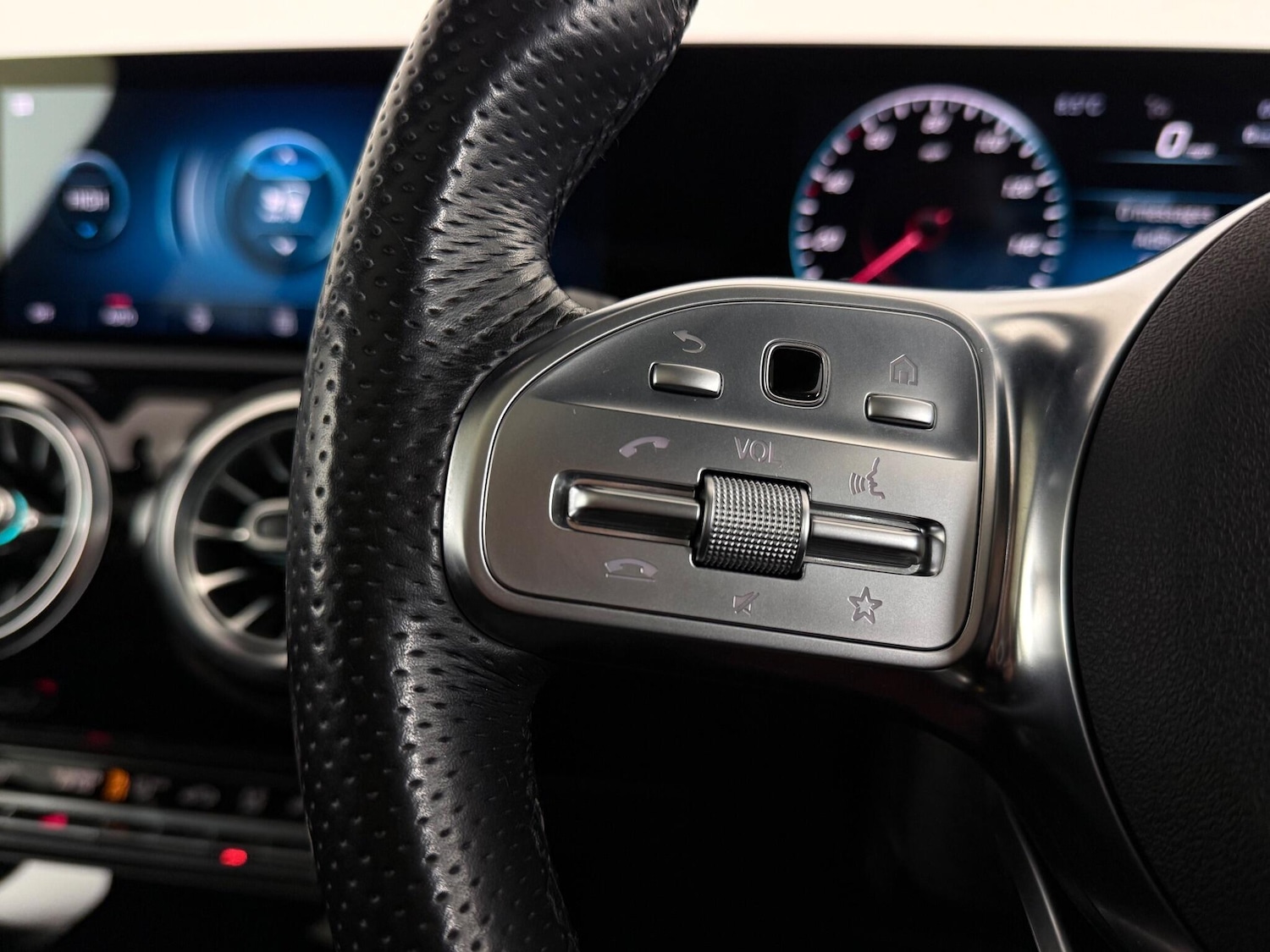 Used Mercedes-Benz CLA 2020 for sale - 77246674: Photo 20