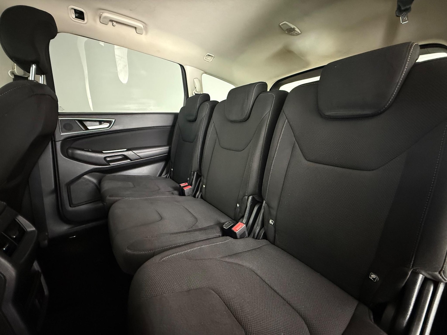 Used Ford S-Max 2017 for sale - 77182416: Photo 12