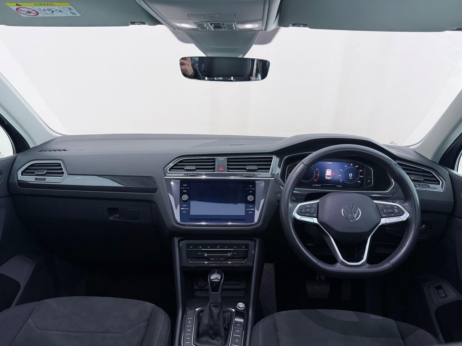 Used Volkswagen Tiguan 2023 for sale - 77626422: Photo 14