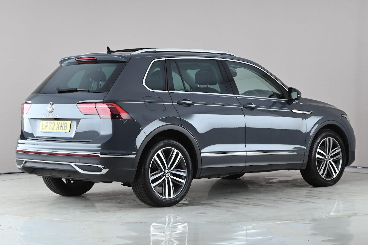 Used Volkswagen Tiguan 2023 for sale - 77626422: Photo 6