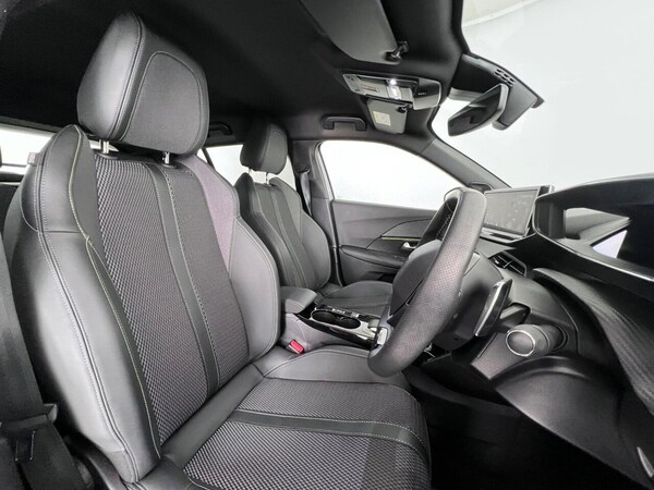 Used Peugeot 2008 2023 for sale - 73854091: Photo 14