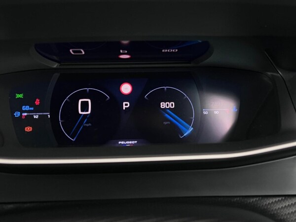 Used Peugeot 2008 2023 for sale - 73854091: Photo 18