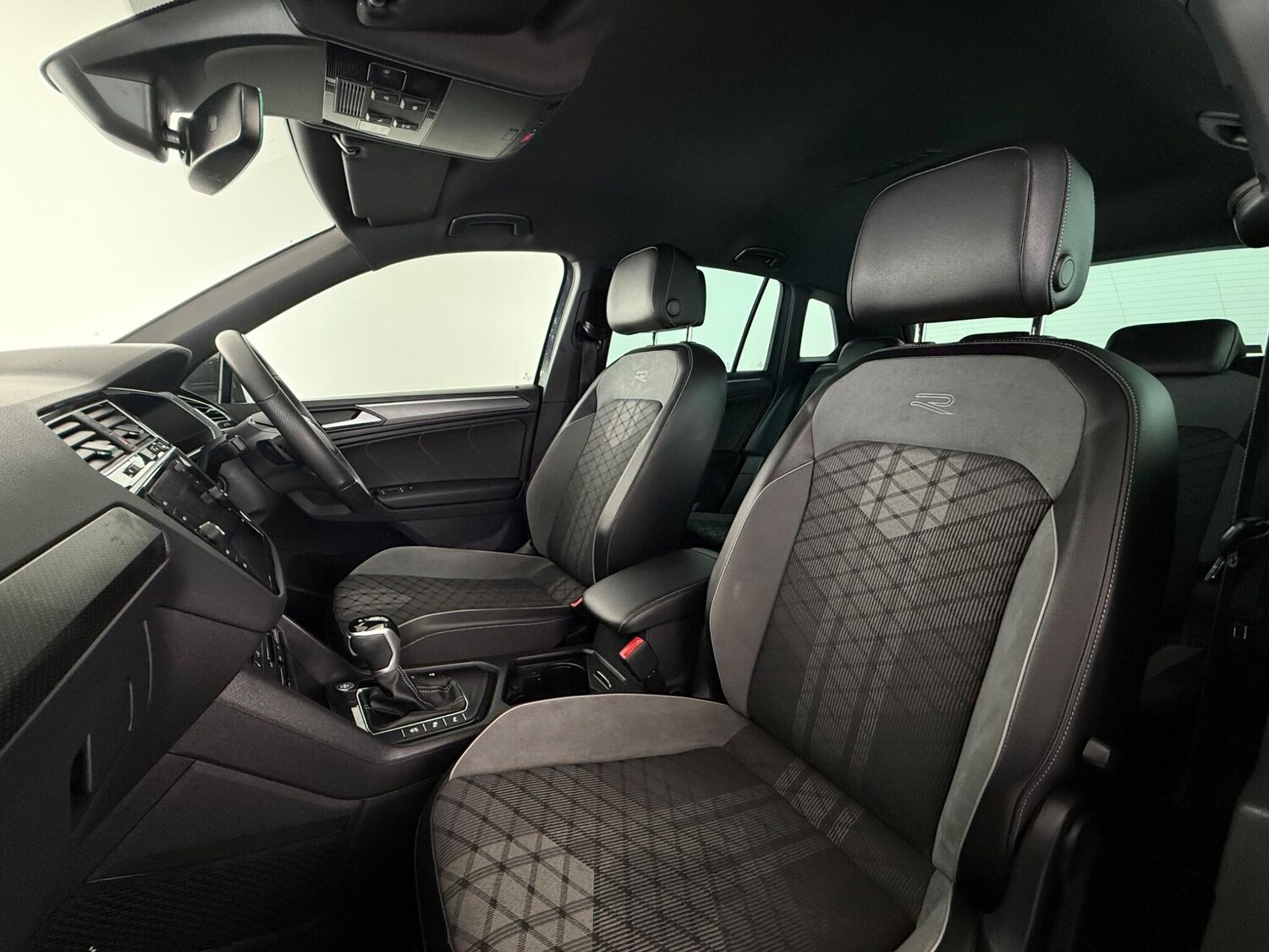 Used Volkswagen Tiguan 2021 for sale - 77744236: Photo 13