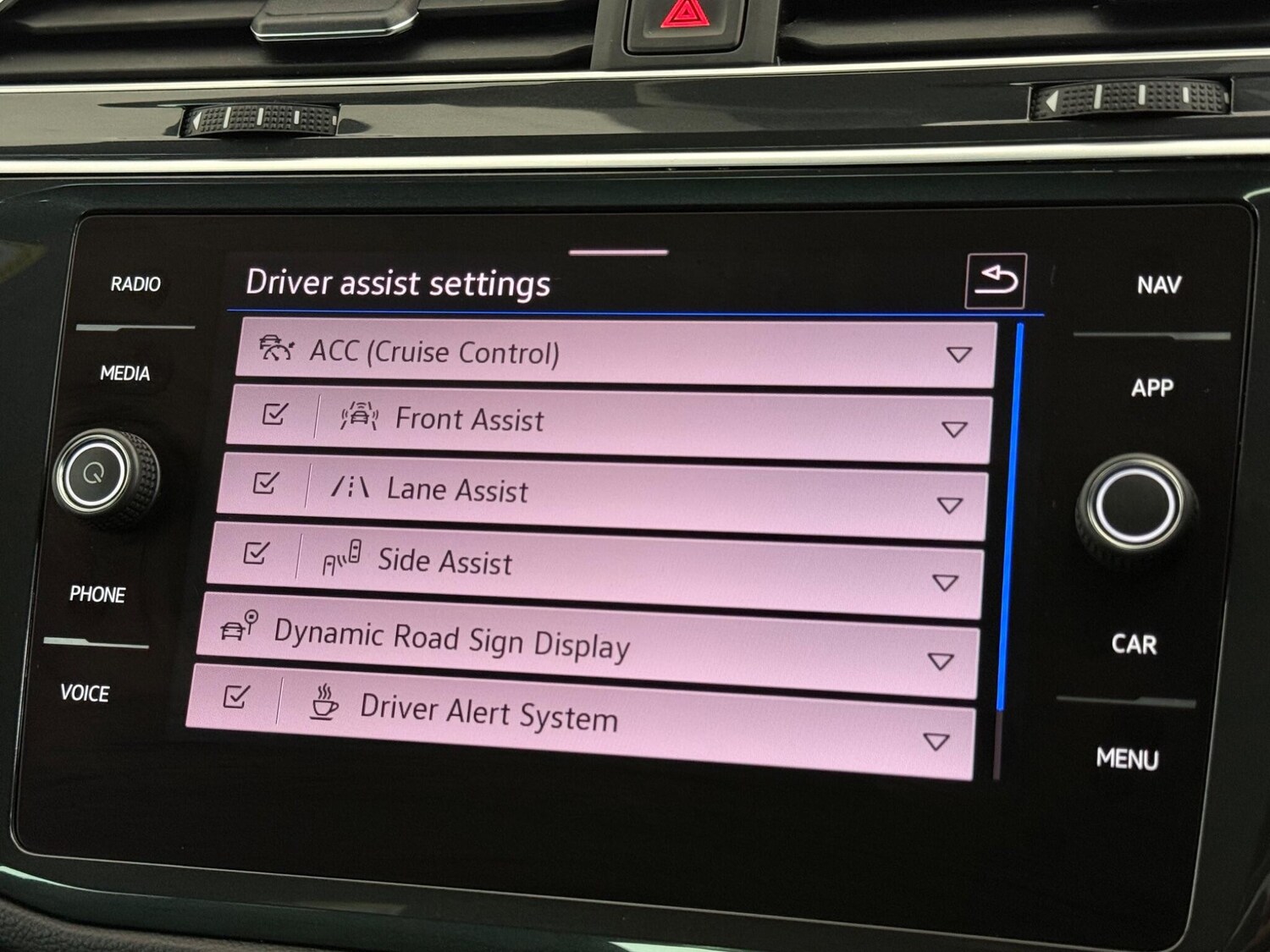 Used Volkswagen Tiguan 2021 for sale - 77744236: Photo 33