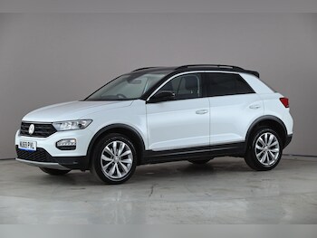Used Volkswagen T-Roc 2019 for sale - 78171617: Photo