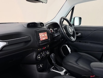 Used Jeep Renegade 2017 for sale - 79337845: Photo
