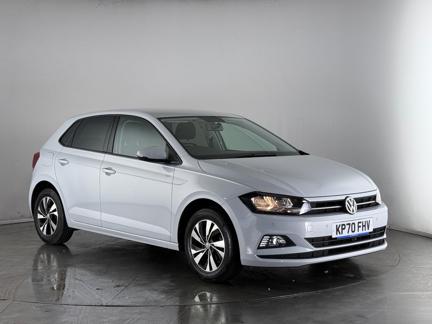 Used Volkswagen Polo 2020 for sale - 77182800: Photo 1