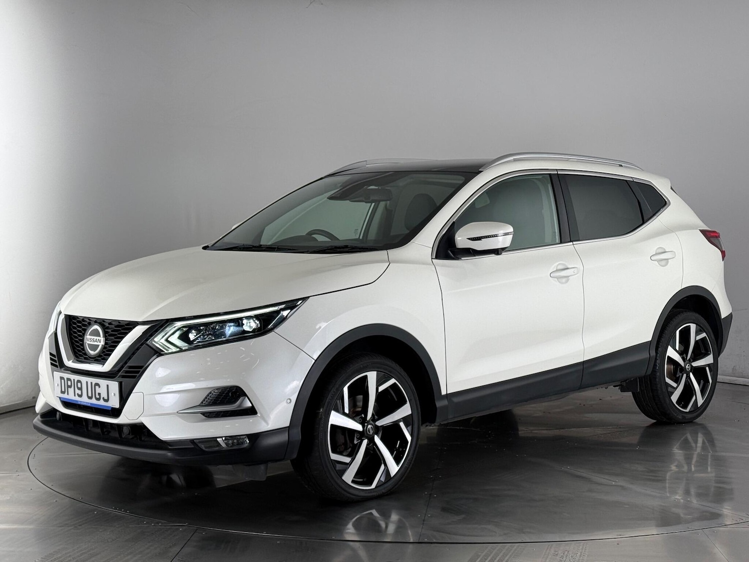 Used Nissan Qashqai 2019 for sale - 77182708: Photo 2