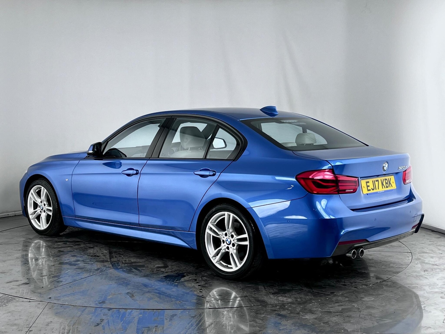 Used BMW 3 Series 2017 for sale - 77260246: Photo 3