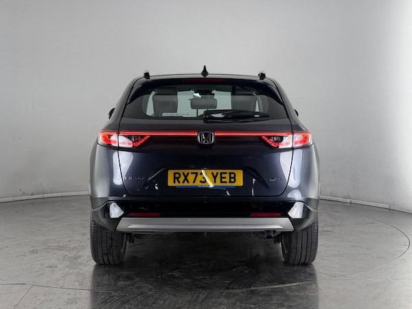 Used Honda HR-V 2023 for sale - 76261337: Photo 6