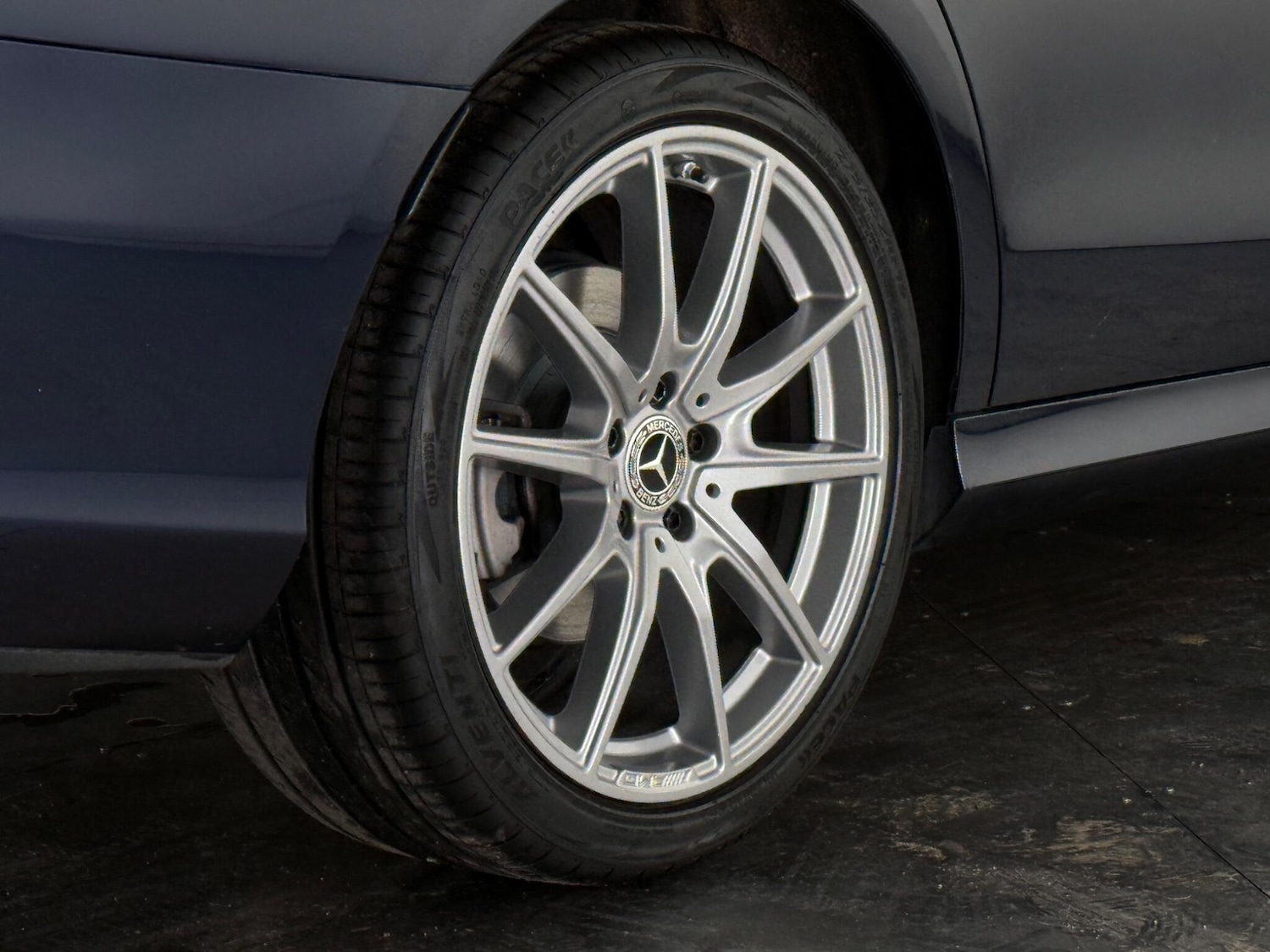 Used Mercedes-Benz E Class 2019 for sale - 77730840: Photo 8