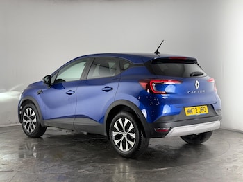 Used Renault Captur 2022 for sale - 77246637: Photo