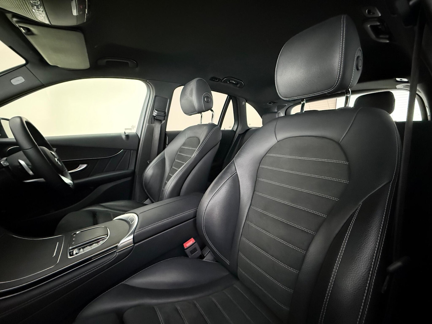 Used Mercedes-Benz GLC 2020 for sale - 78101528: Photo 15