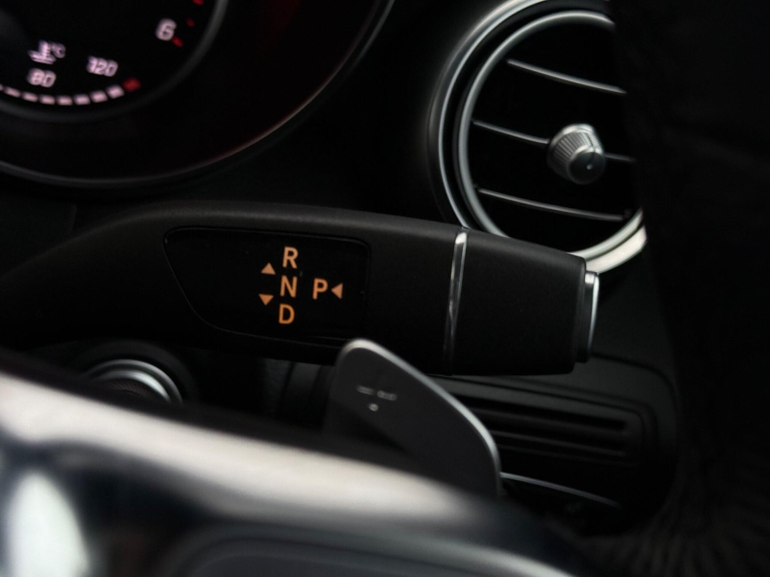 Used Mercedes-Benz GLC 2020 for sale - 78101528: Photo 24