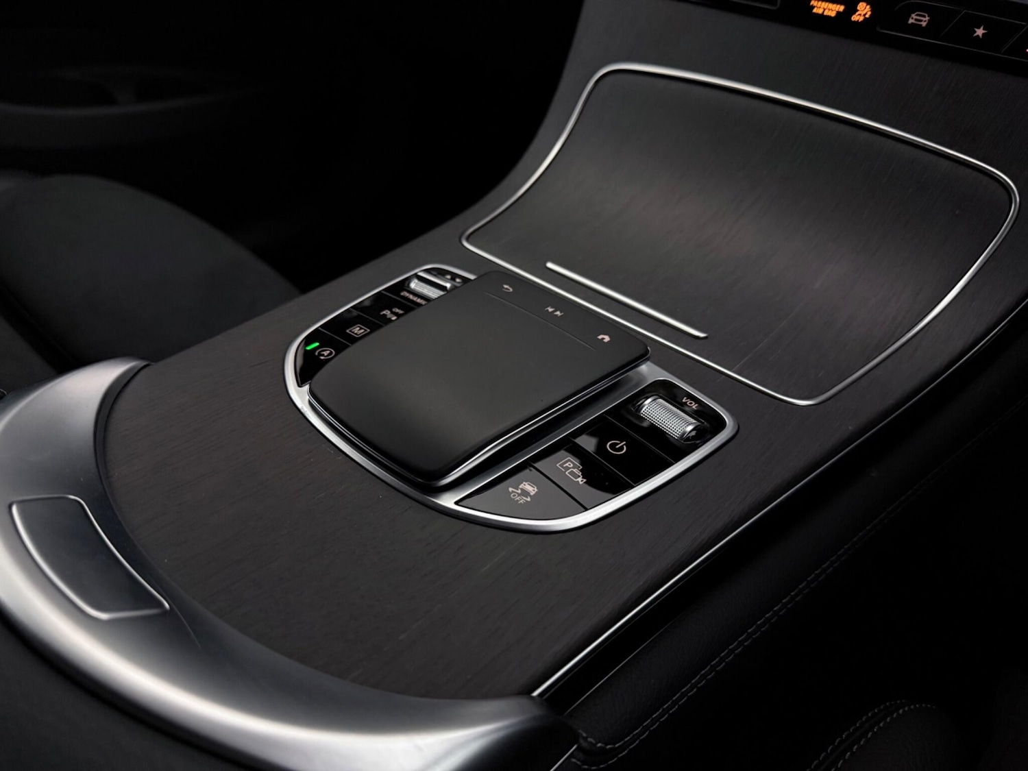 Used Mercedes-Benz GLC 2020 for sale - 78101528: Photo 34