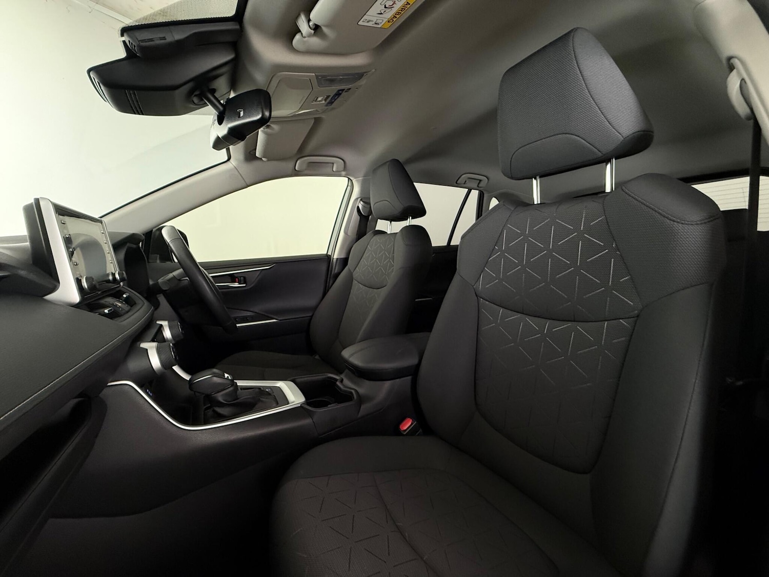 Used Toyota RAV4 2022 for sale - 77587452: Photo 13