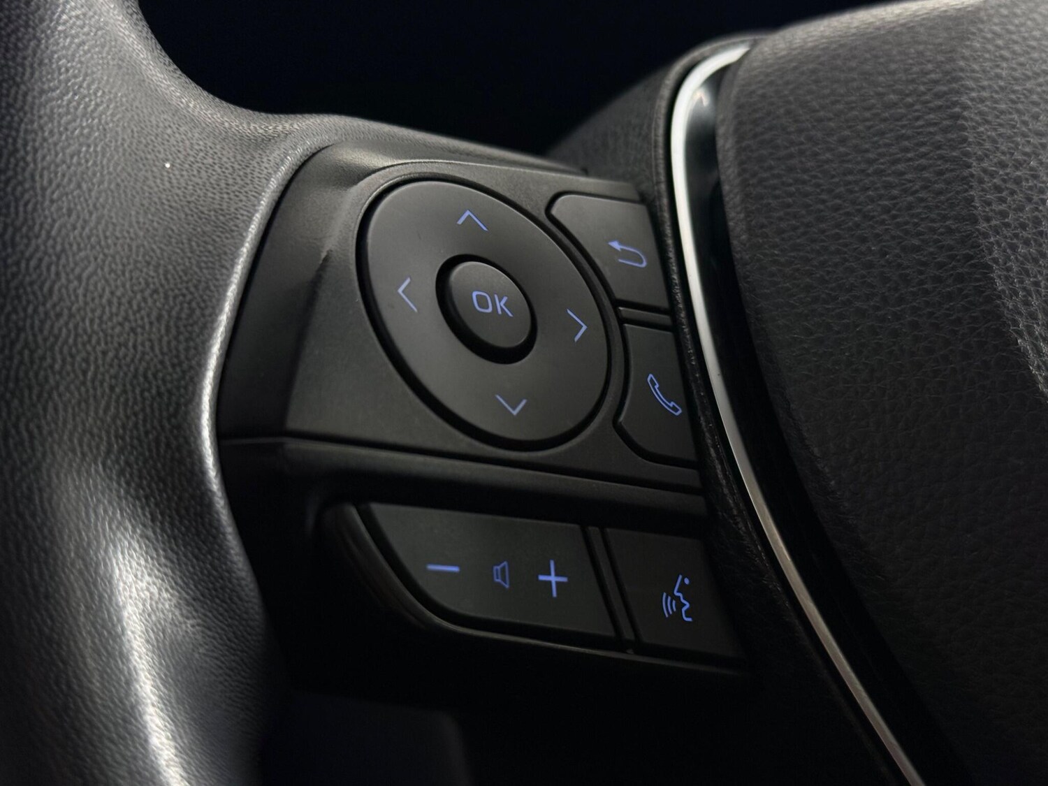 Used Toyota RAV4 2022 for sale - 77587452: Photo 20