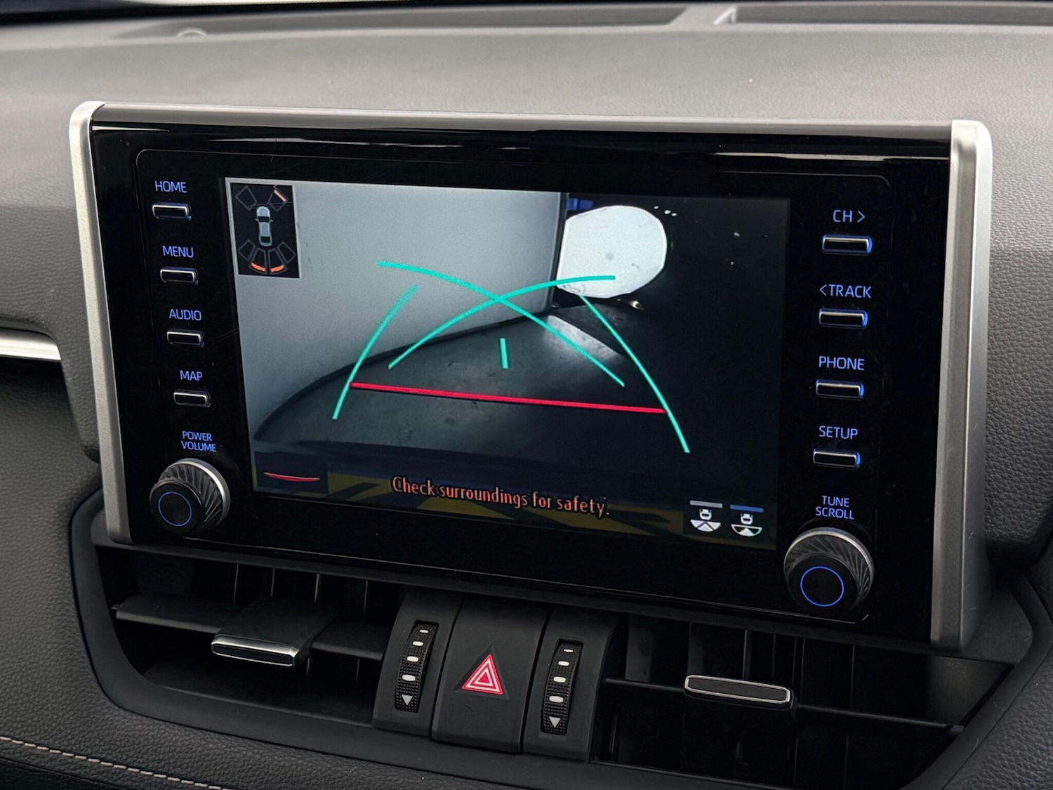 Used Toyota RAV4 2022 for sale - 77587452: Photo 28