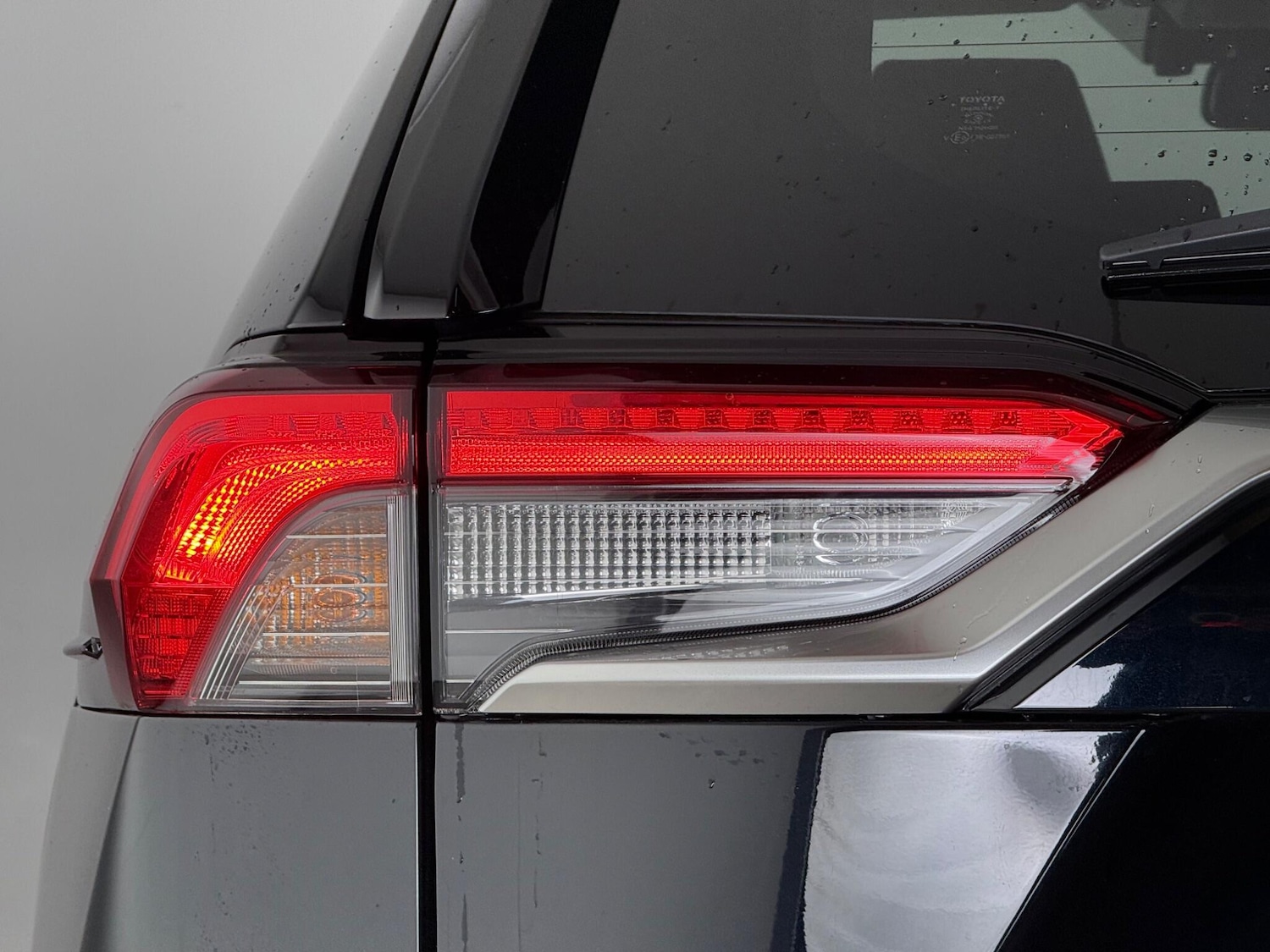 Used Toyota RAV4 2022 for sale - 77587452: Photo 8