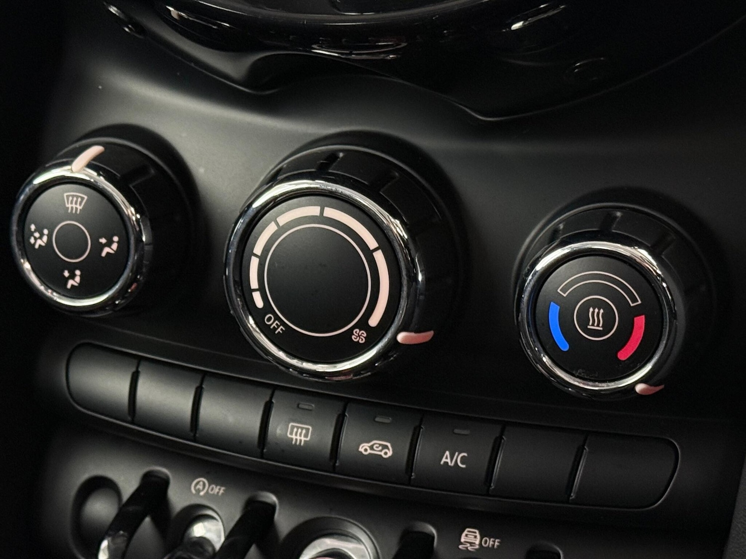 Used MINI Hatch 2019 for sale - 77246911: Photo 23