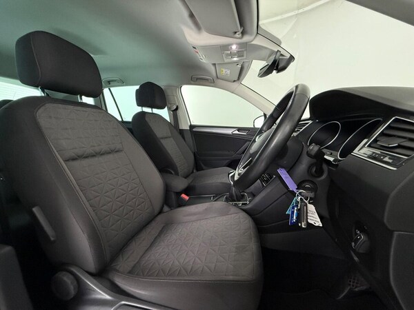 Used Volkswagen Tiguan 2022 for sale - 76111960: Photo 16