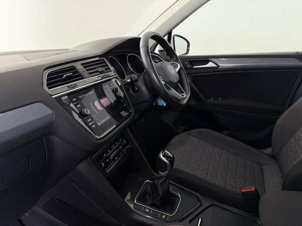 Used Volkswagen Tiguan 2022 for sale - 76111960: Photo 17