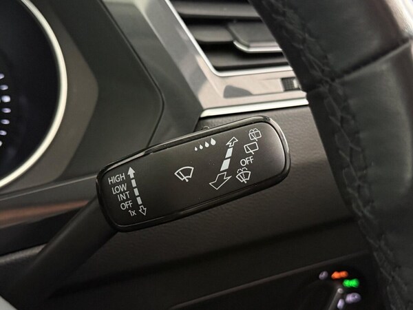 Used Volkswagen Tiguan 2022 for sale - 76111960: Photo 30
