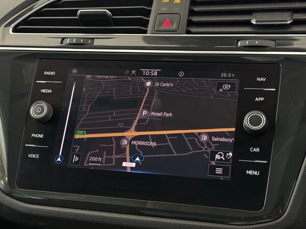 Used Volkswagen Tiguan 2022 for sale - 76111960: Photo 37