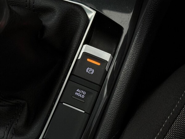Used Volkswagen Tiguan 2022 for sale - 76111960: Photo 46