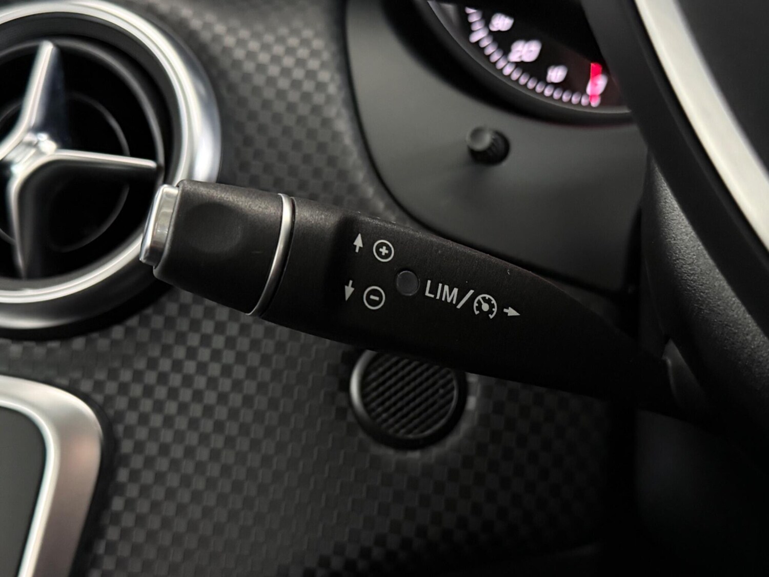 Used Mercedes-Benz A-Class 2017 for sale - 77441512: Photo 18