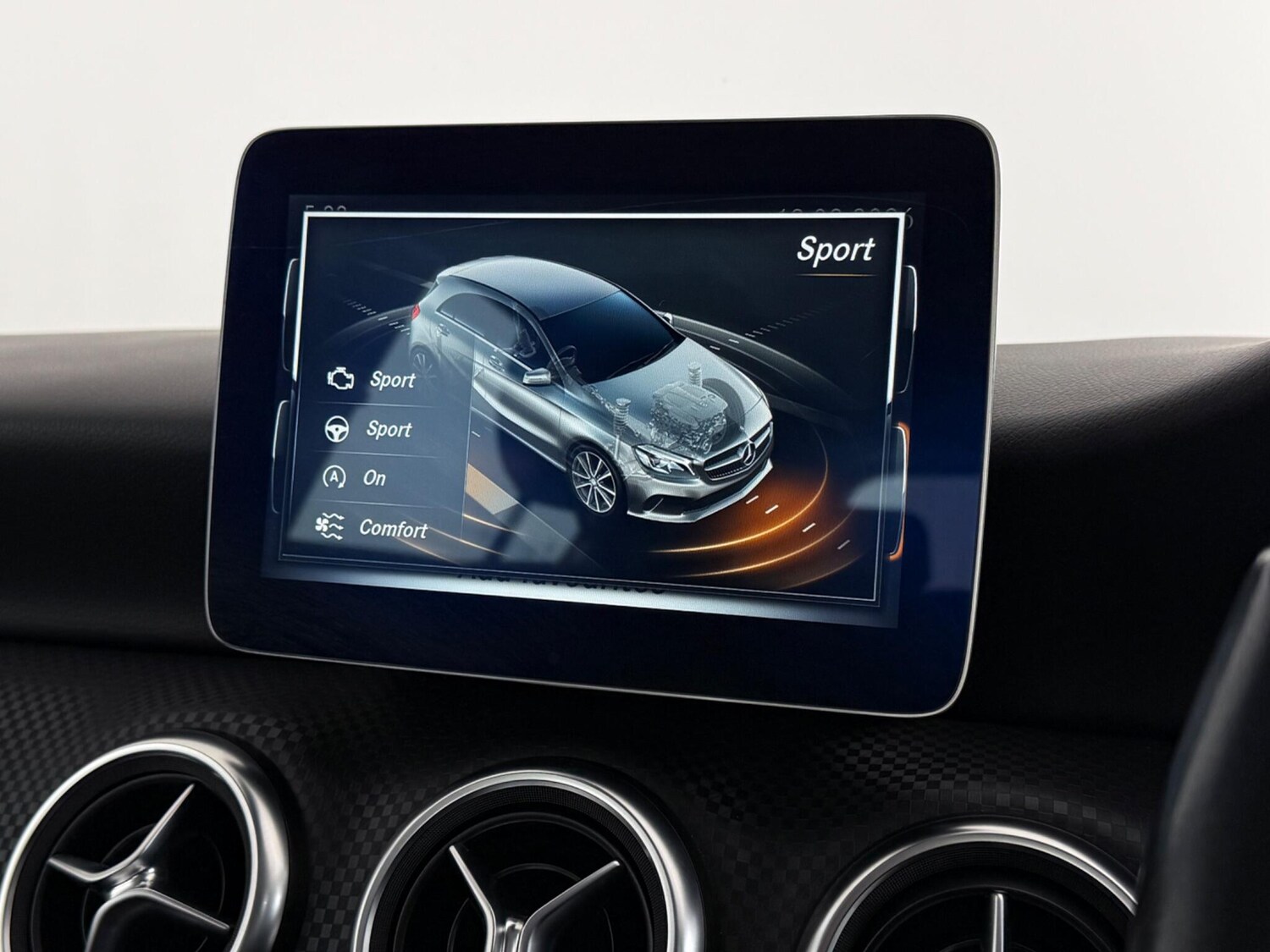 Used Mercedes-Benz A-Class 2017 for sale - 77441512: Photo 25