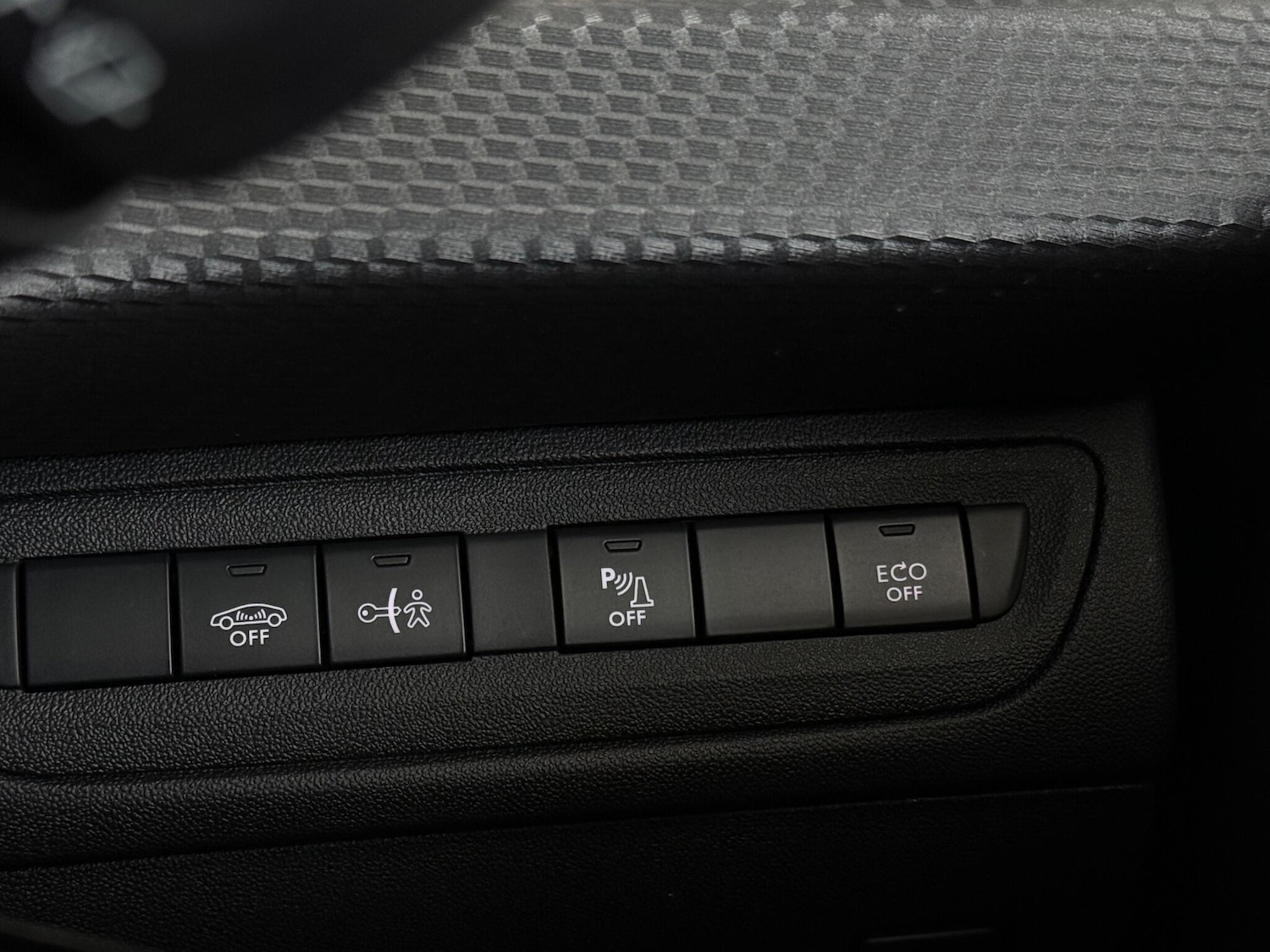 Used Peugeot 208 2019 for sale - 77243173: Photo 33