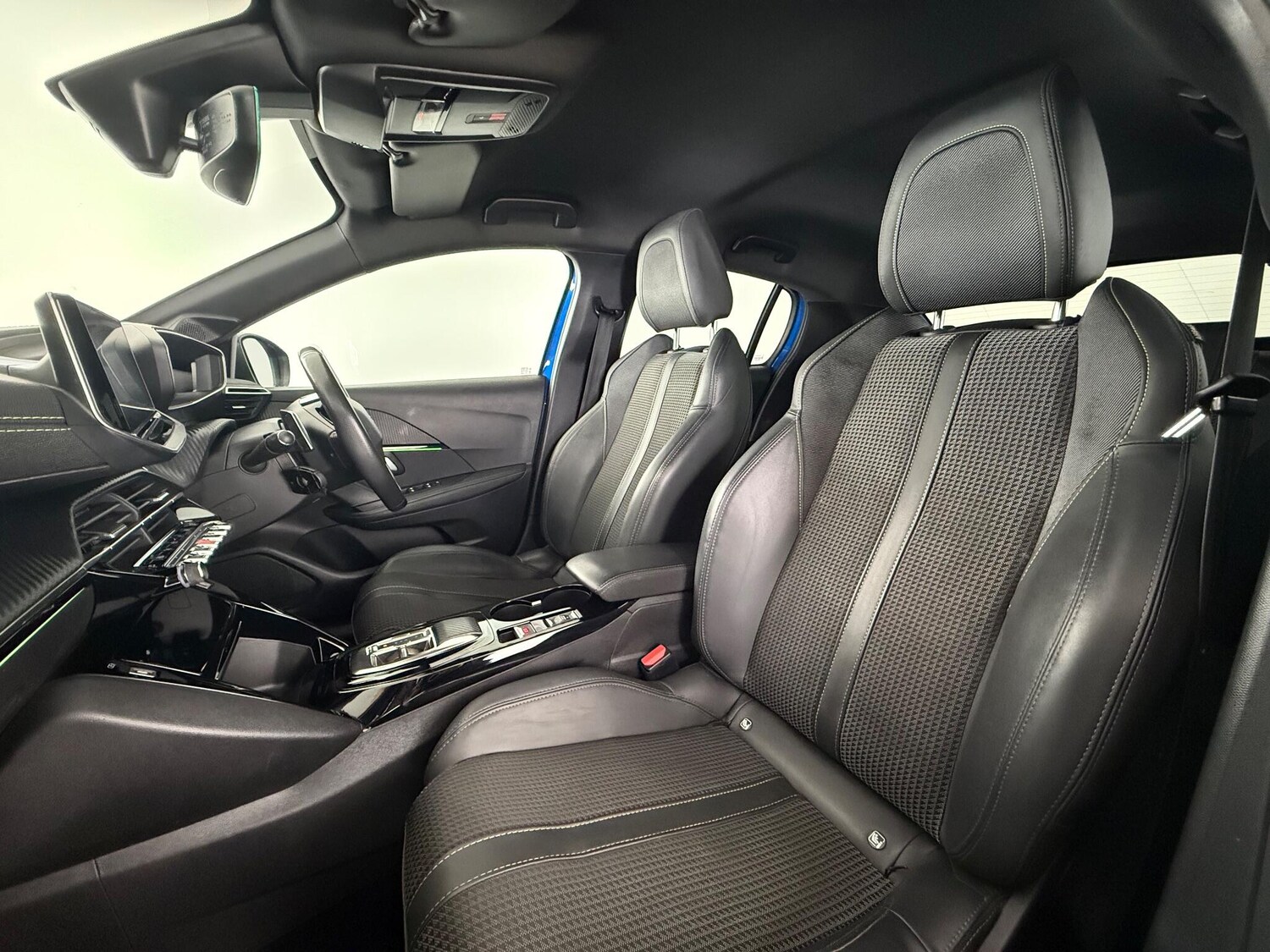 Used Peugeot 208 2022 for sale - 77246728: Photo 10