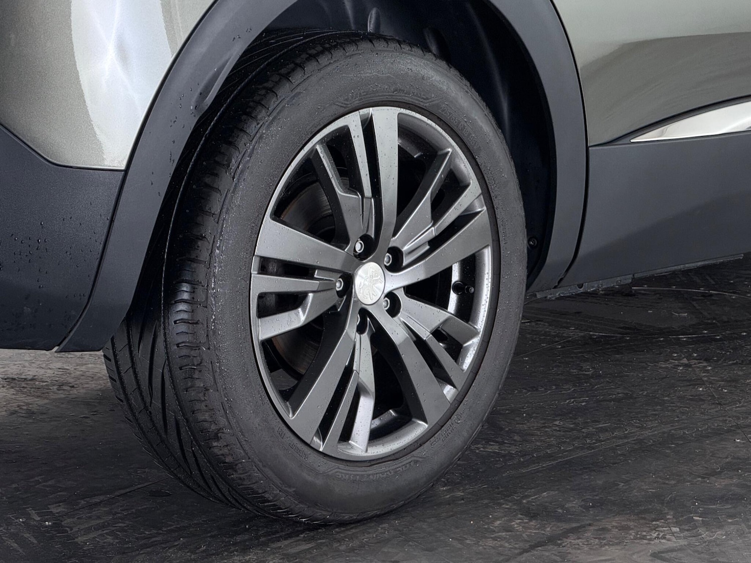 Used Peugeot 3008 2019 for sale - 77217387: Photo 10