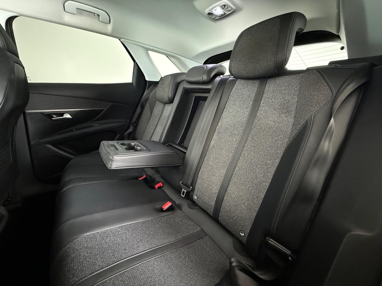 Used Peugeot 3008 2019 for sale - 77217387: Photo 16