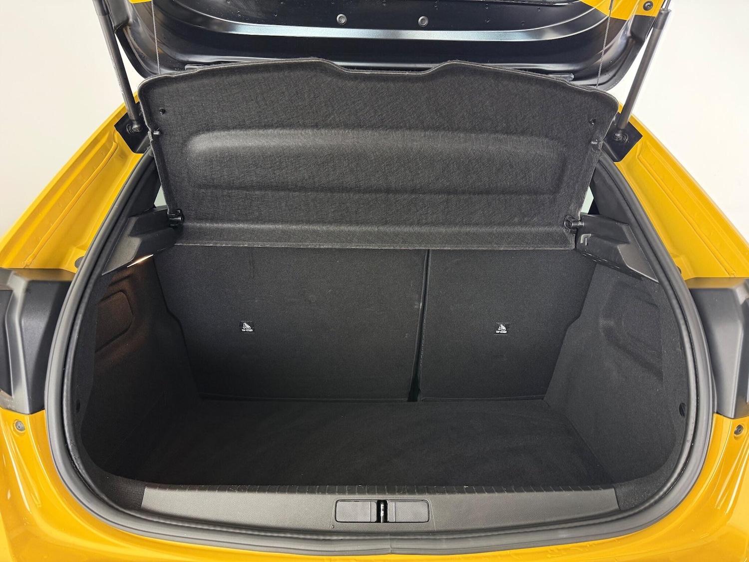 Used Peugeot 208 2021 for sale - 77259737: Photo 10