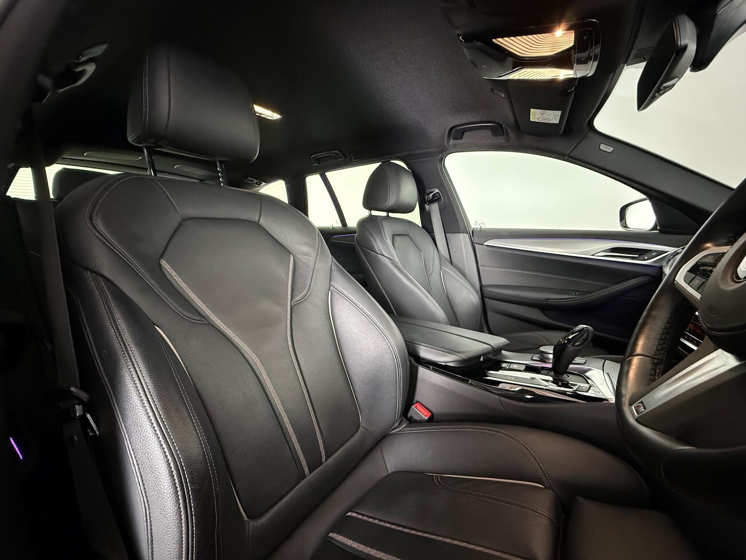 Used BMW 5 Series 2020 for sale - 77672090: Photo 11