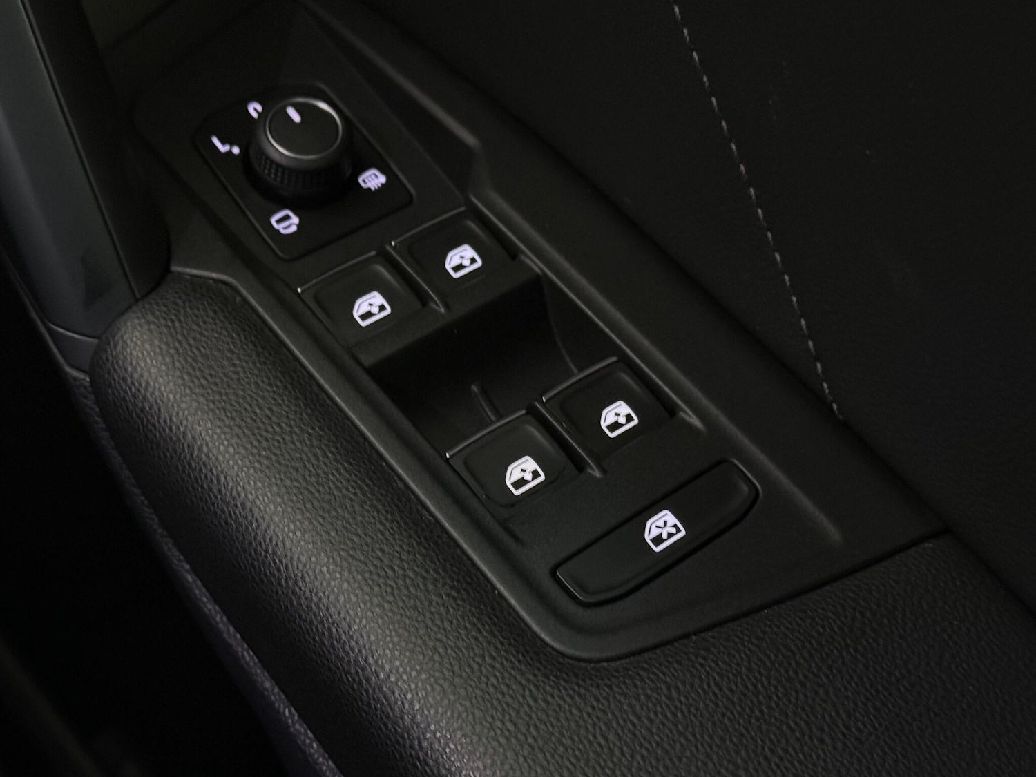 Used Volkswagen Tiguan 2021 for sale - 77246882: Photo 22