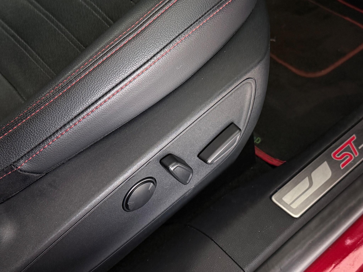 Used Ford Kuga 2020 for sale - 76467301: Photo 16