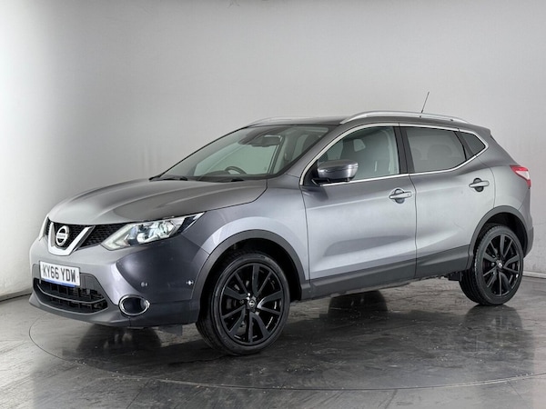 Used Nissan Qashqai 2016 for sale - 75607302: Photo 3