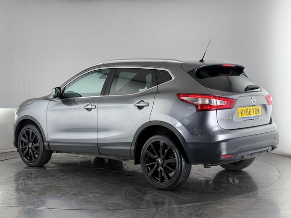 Used Nissan Qashqai 2016 for sale - 75607302: Photo 5