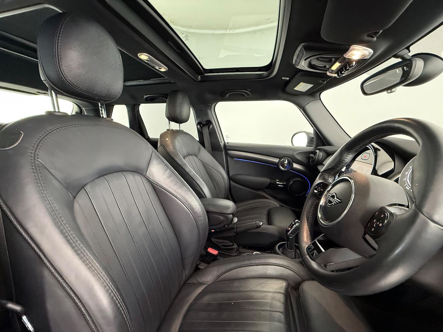 Used MINI Hatch 2021 for sale - 77260294: Photo 10