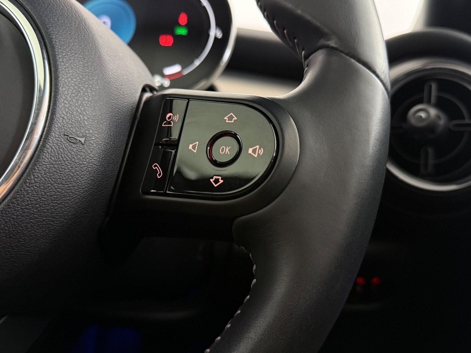 Used MINI Hatch 2021 for sale - 77260294: Photo 18