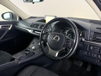 Used Lexus CT 2018 for sale - 79401625: Photo