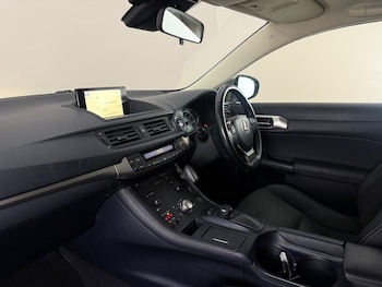 Used Lexus CT 2018 for sale - 79401625: Photo