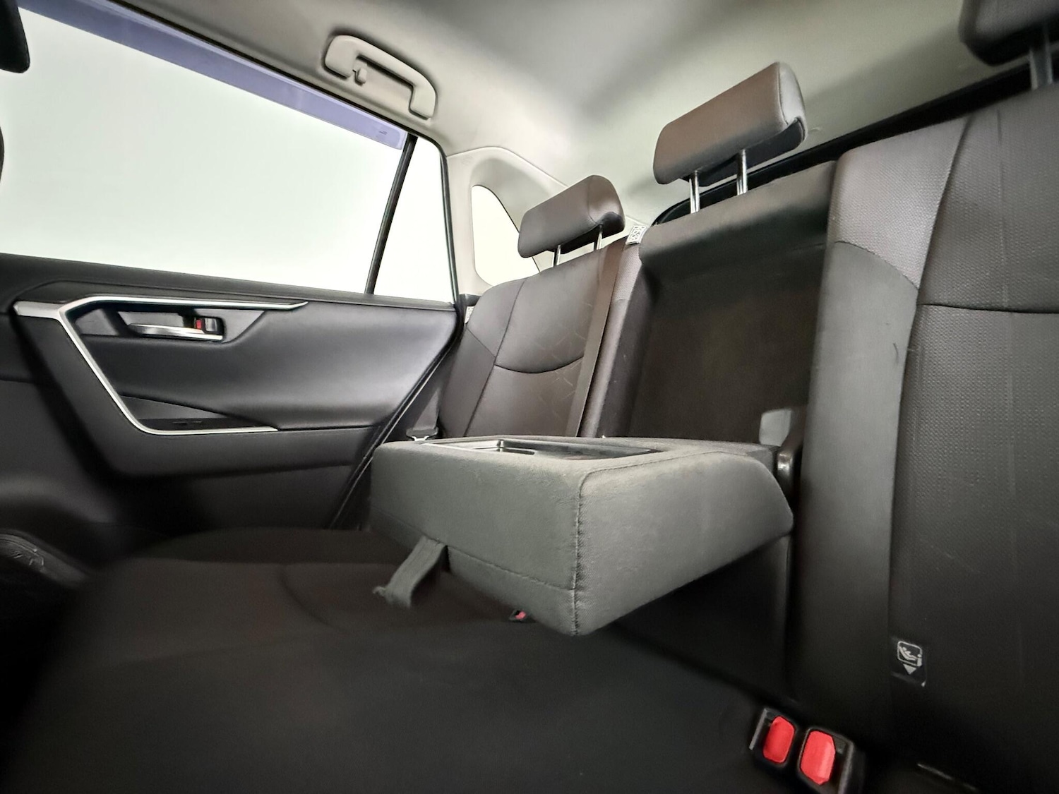 Used Toyota RAV4 2021 for sale - 76671535: Photo 21