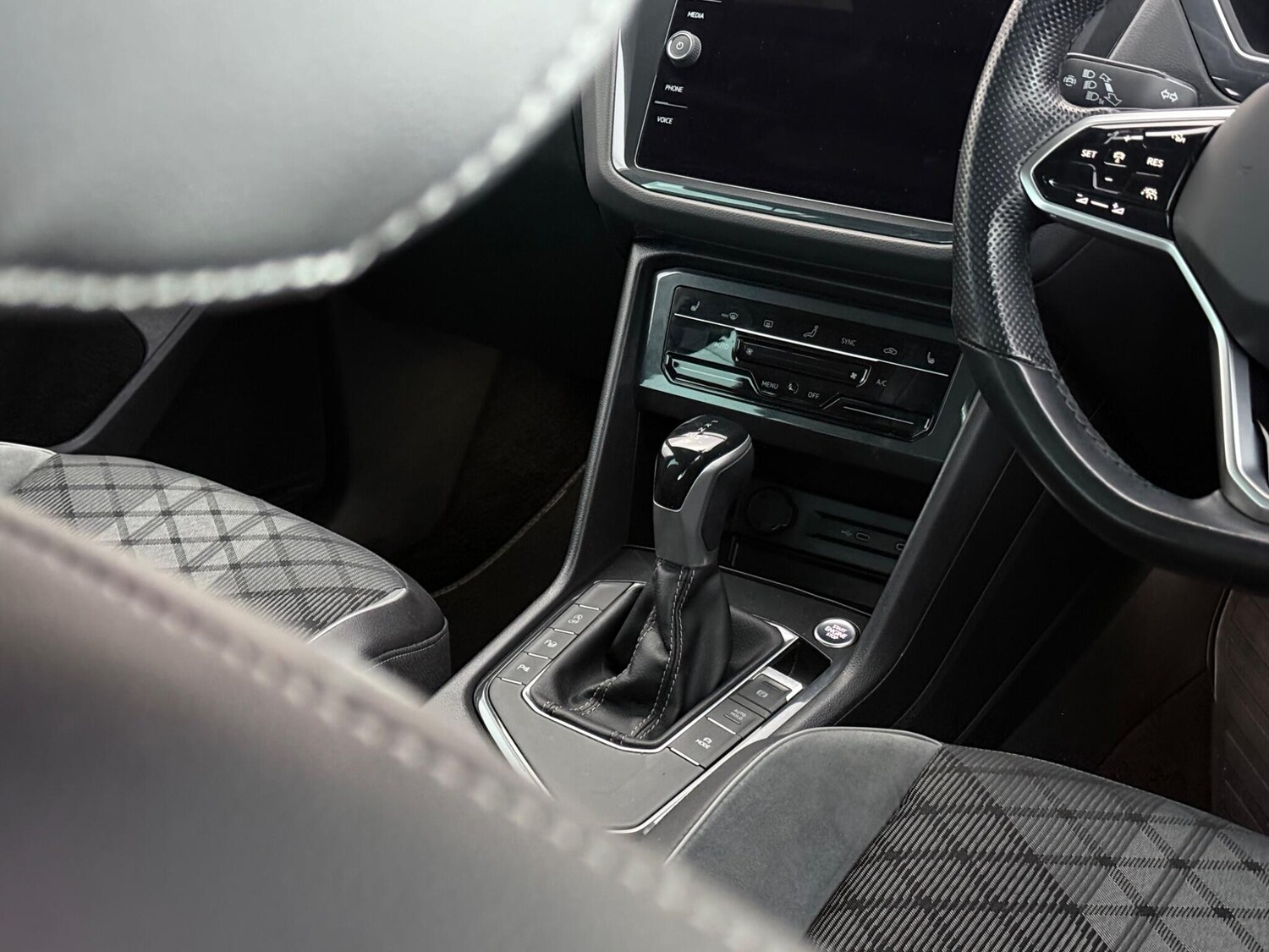 Used Volkswagen Tiguan 2021 for sale - 78223967: Photo 19